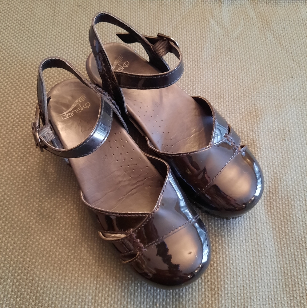 dansko clogs price